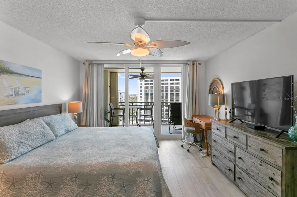 1430 GULF BOULEVARD #806 Clearwater, FL 33767