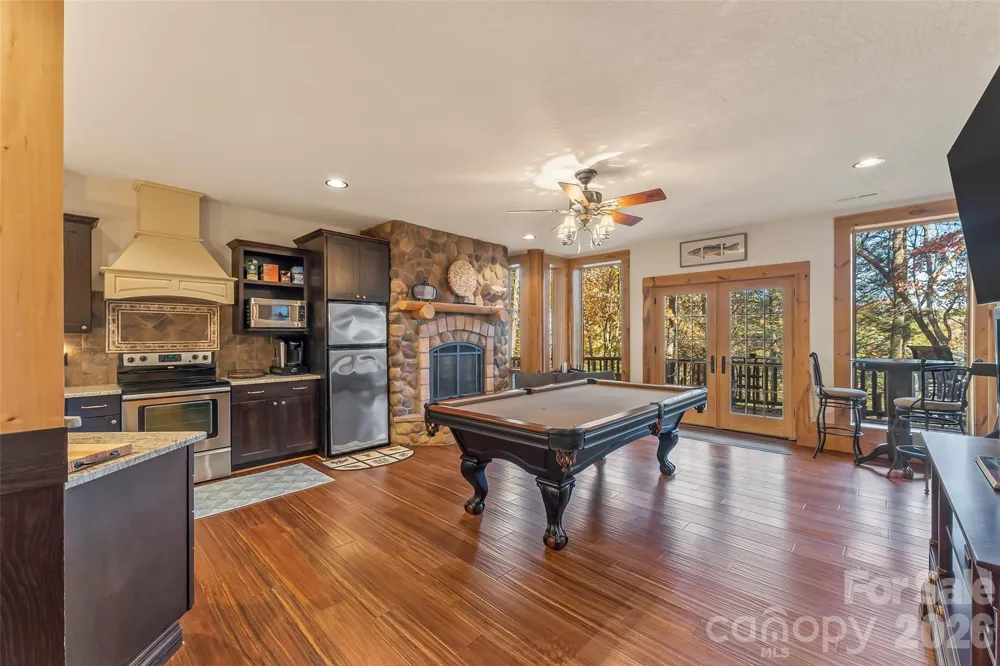 143 Nature Walk Drive Marion, NC 28752