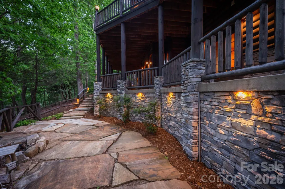 143 Nature Walk Drive Marion, NC 28752