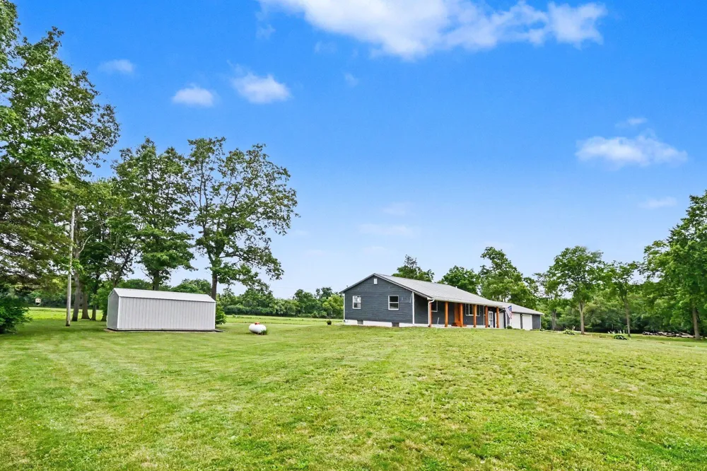 10290 Thorne Road Horton, MI 49246