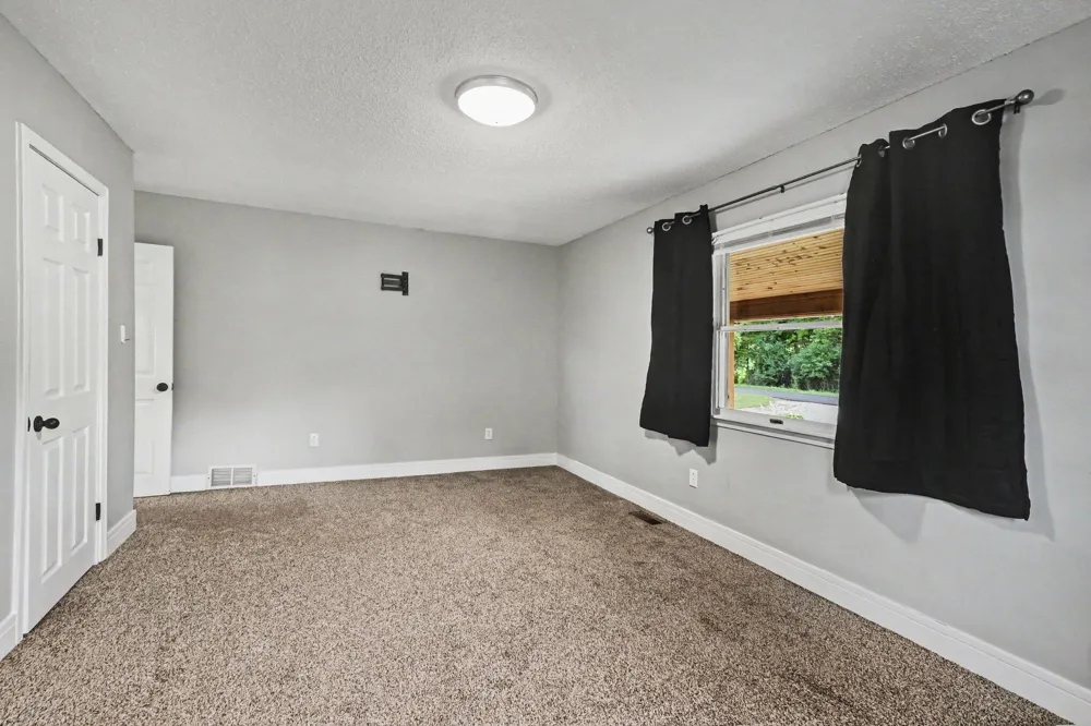 10290 Thorne Road Horton, MI 49246