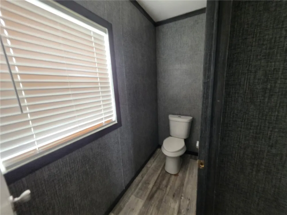 2443 Lindsey Robstown, TX 78380