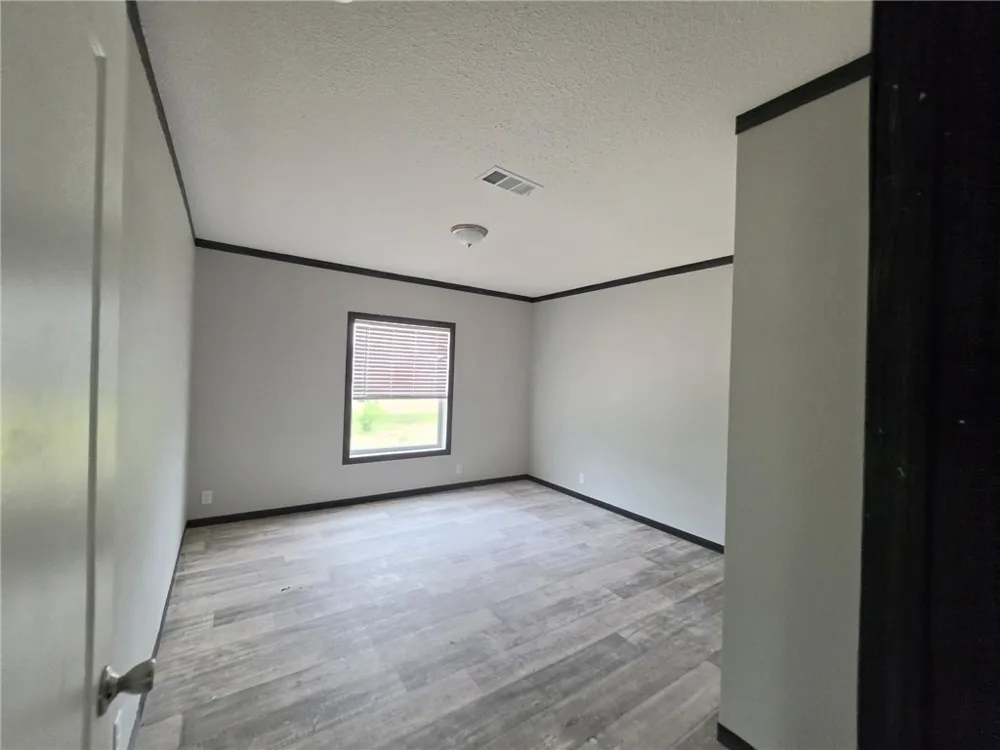 2443 Lindsey Robstown, TX 78380