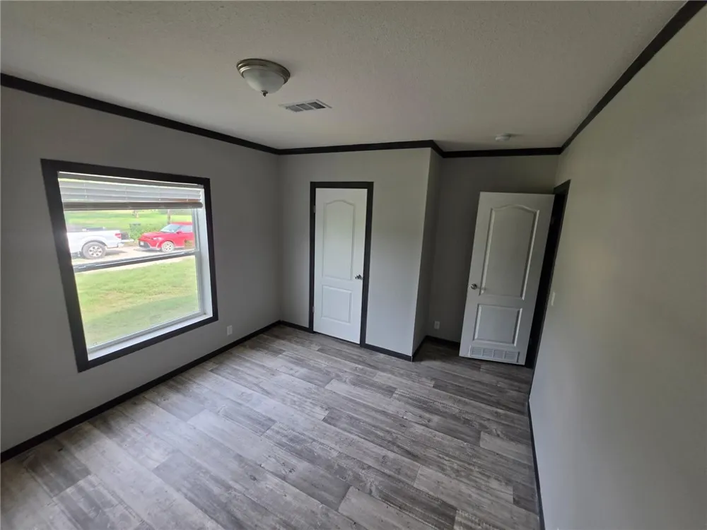 2443 Lindsey Robstown, TX 78380