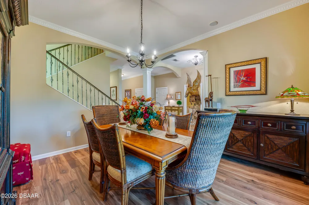 1259 Avenida De Las Casas Lady Lake, FL 32159