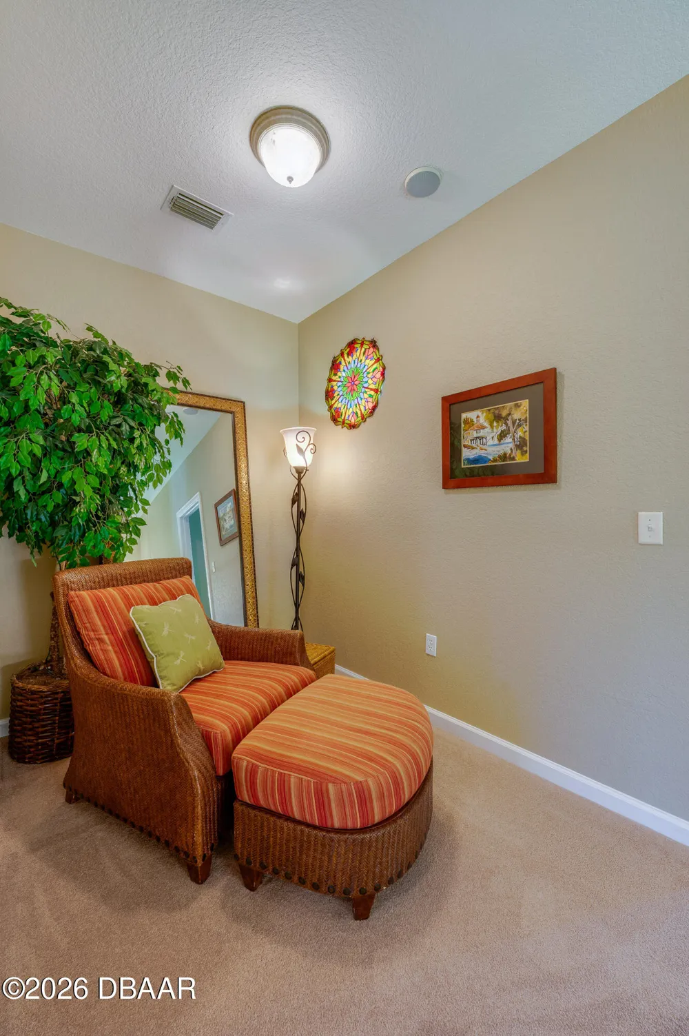 1259 Avenida De Las Casas Lady Lake, FL 32159