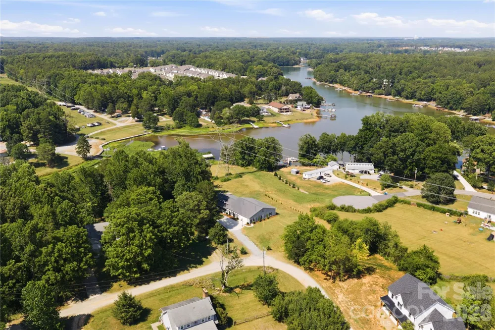 4750 Lazy Lane Denver, NC 28037