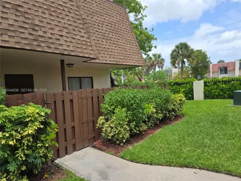 111 San Remo Blvd
