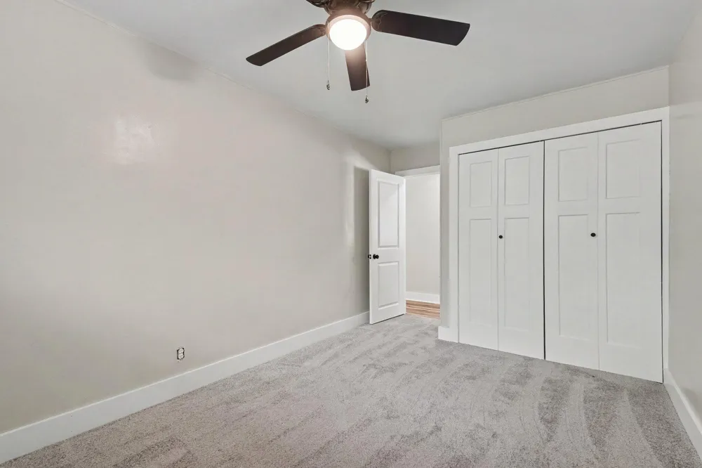 18195 148th Avenue Spring Lake, MI 49456