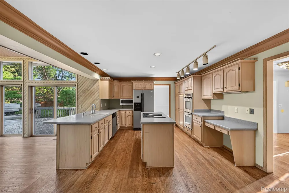 11549 Kings Coach Road Grand Blanc City, MI 48439