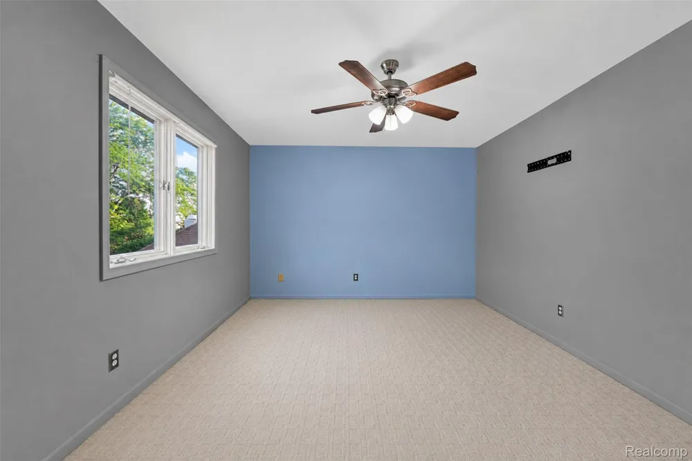 11549 Kings Coach Road Grand Blanc City, MI 48439