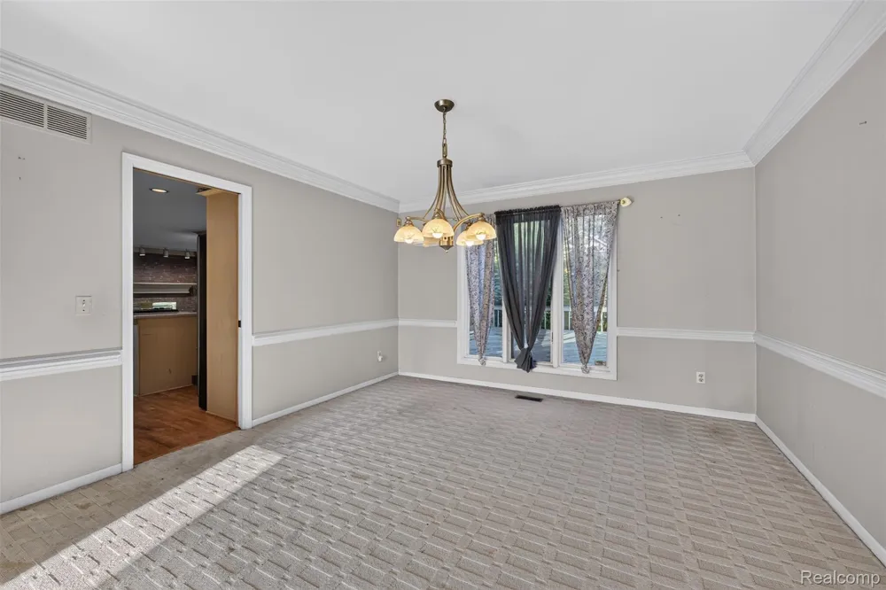 11549 Kings Coach Road Grand Blanc City, MI 48439