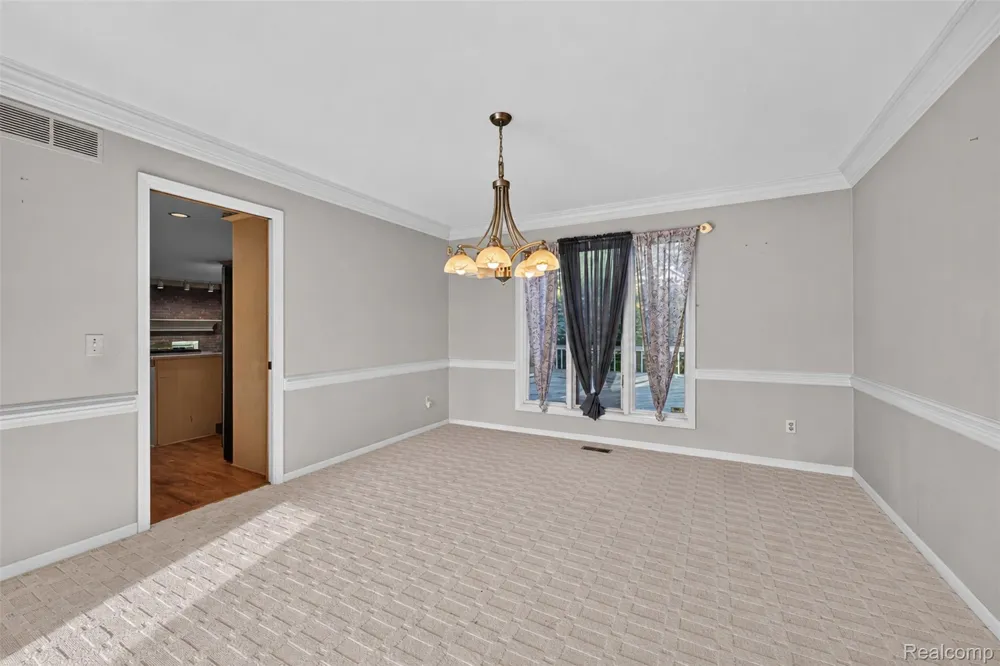 11549 Kings Coach Road Grand Blanc City, MI 48439