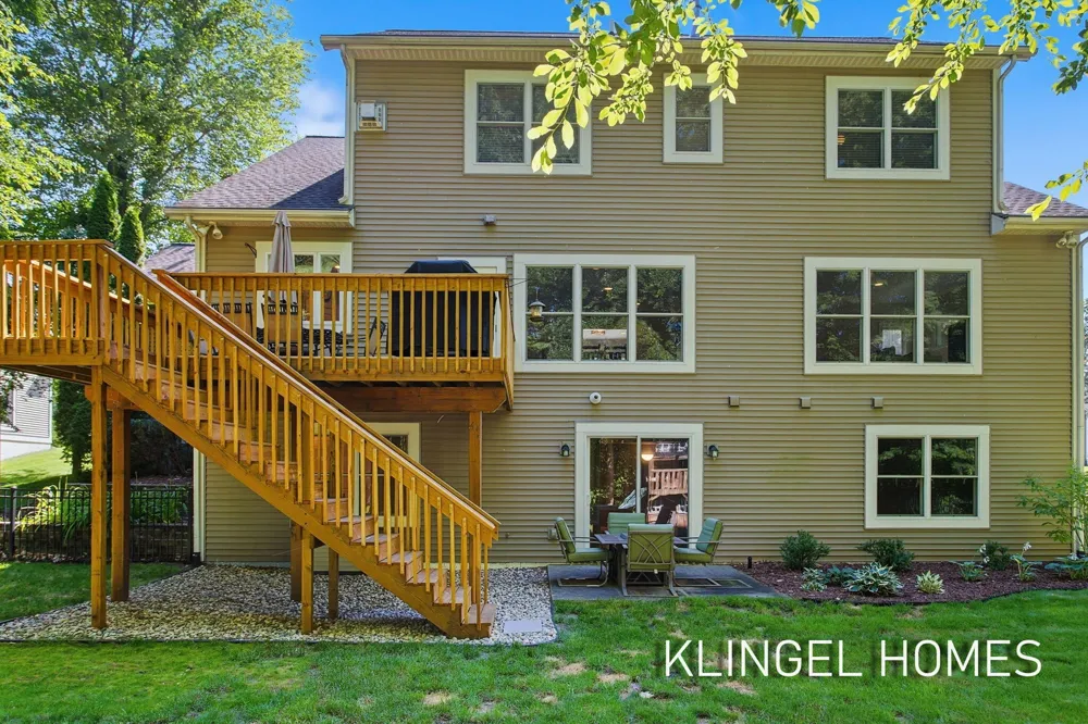 16373 W Willow Drive Spring Lake Township, MI 49456