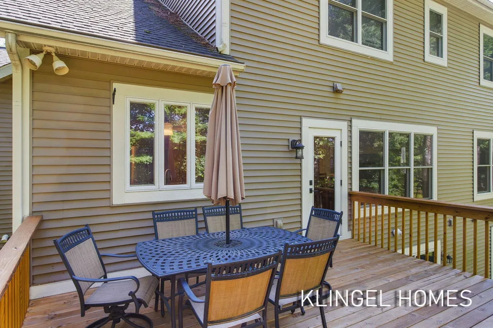 16373 W Willow Drive Spring Lake Township, MI 49456