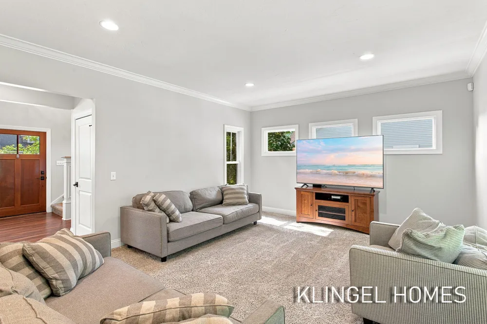 16373 W Willow Drive Spring Lake Township, MI 49456