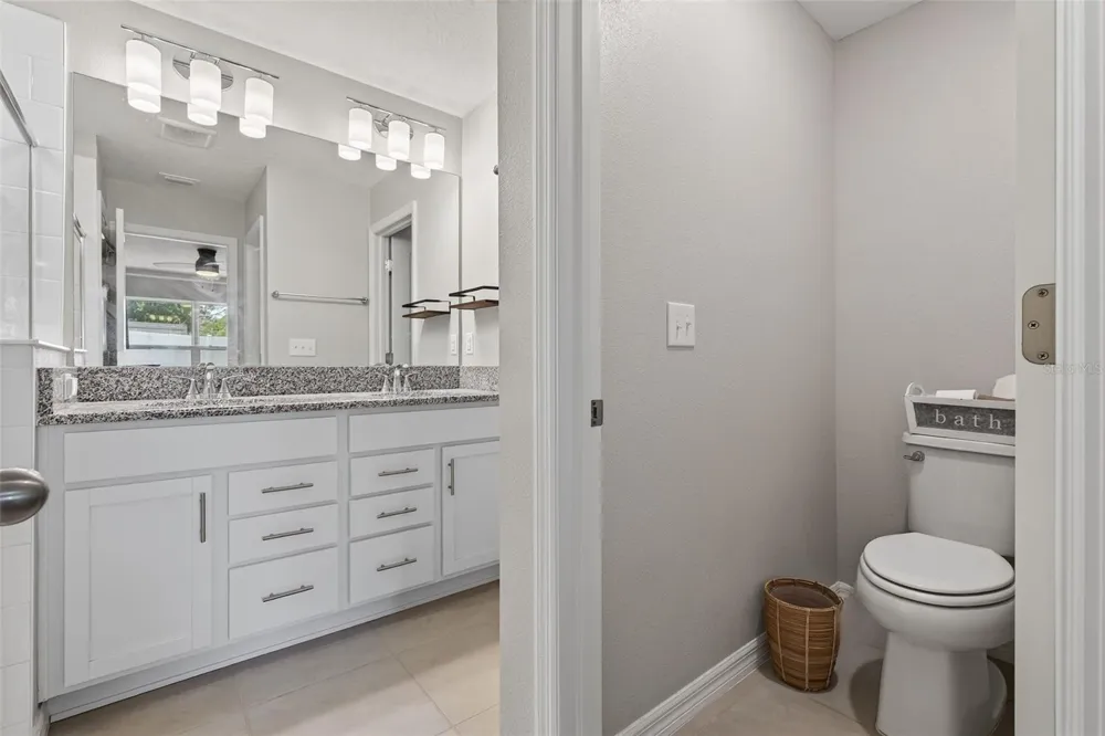 9972 MESIC WOODS AVENUE Seffner, FL 33584