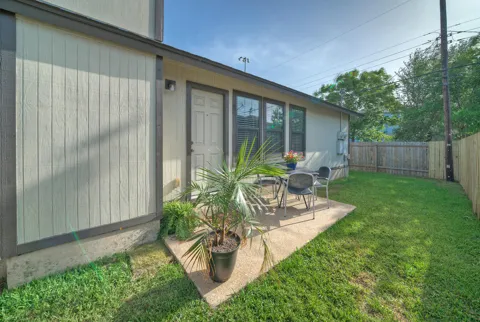 1004 Hyridge Street