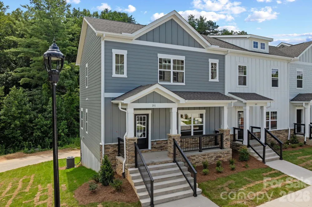191 Cherry Springs Lane Asheville, NC 28804