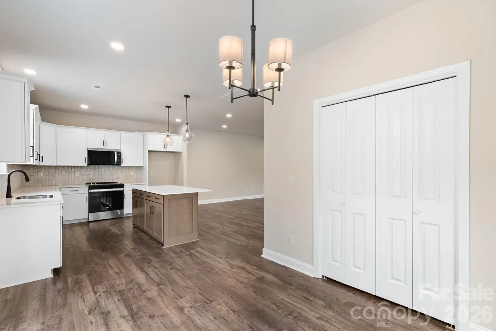 191 Cherry Springs Lane Asheville, NC 28804