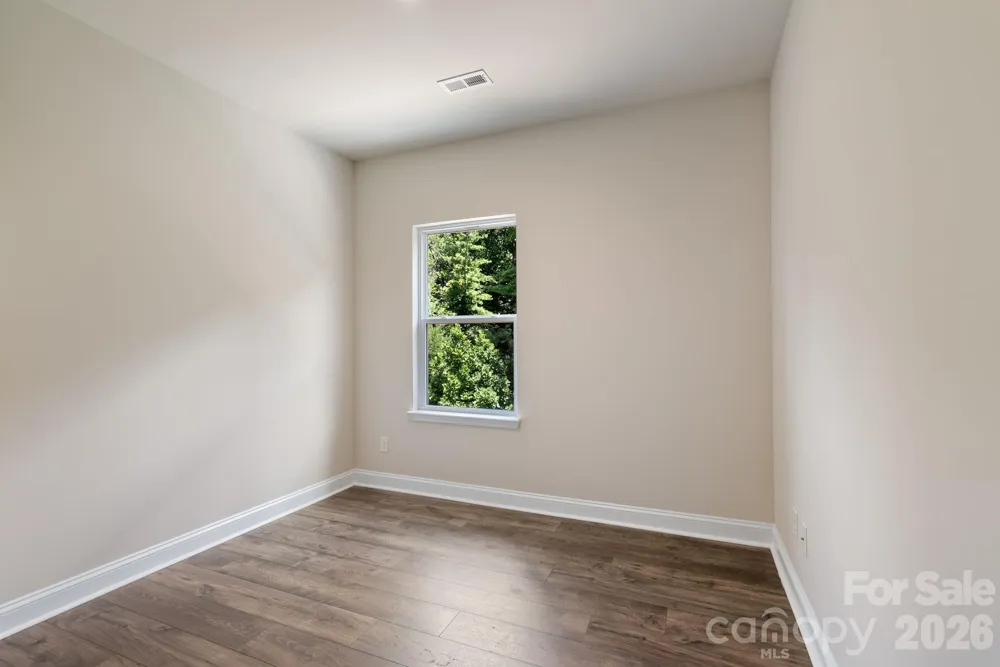 191 Cherry Springs Lane Asheville, NC 28804