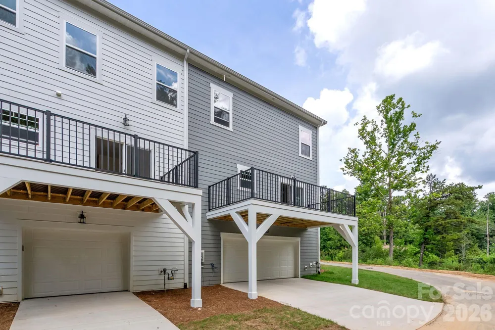 191 Cherry Springs Lane Asheville, NC 28804