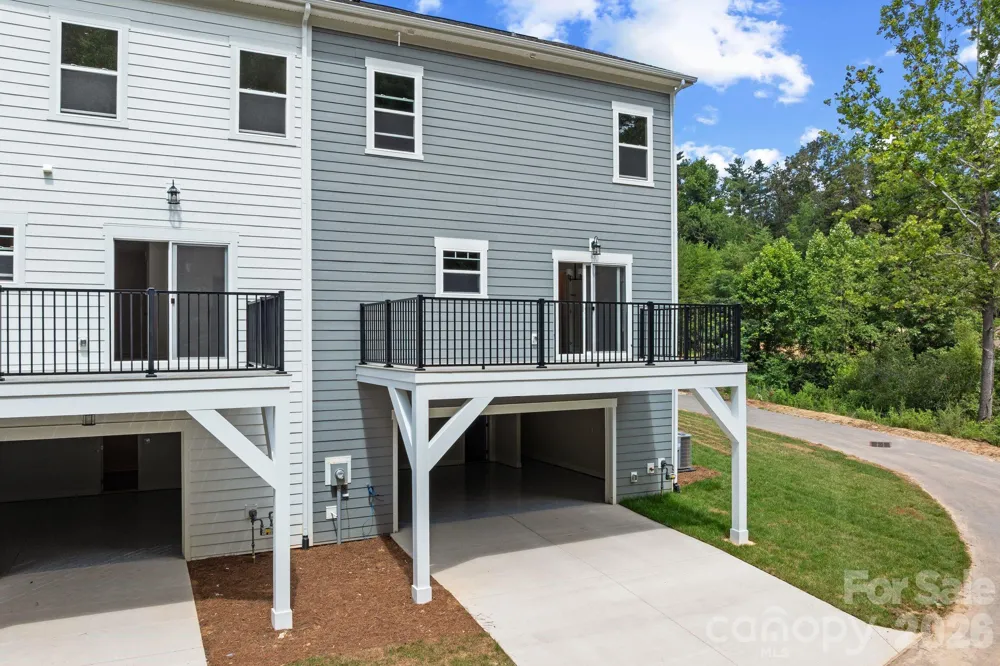 191 Cherry Springs Lane Asheville, NC 28804