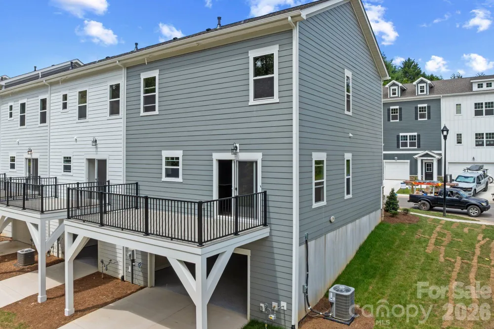 191 Cherry Springs Lane Asheville, NC 28804