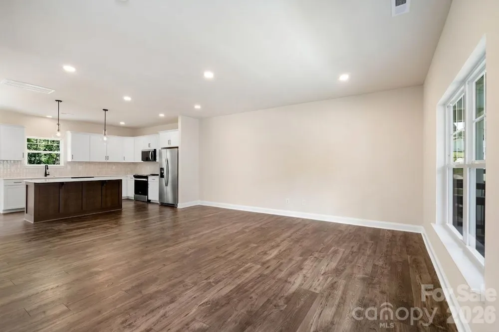191 Cherry Springs Lane Asheville, NC 28804