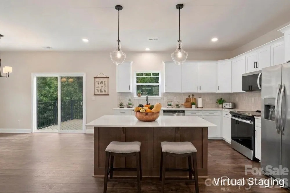 191 Cherry Springs Lane Asheville, NC 28804
