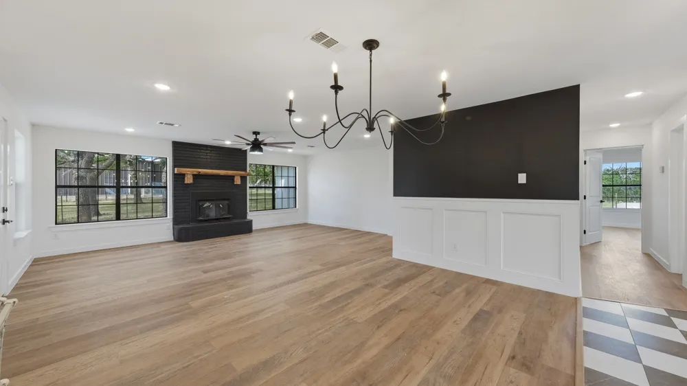 109 Aslan Road Poolville, TX 76487