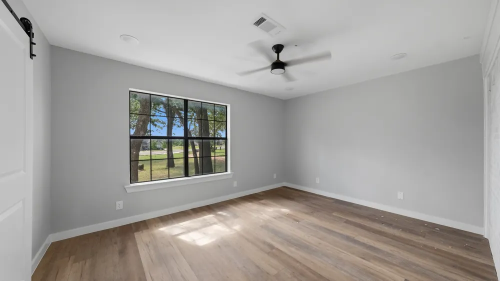 109 Aslan Road Poolville, TX 76487