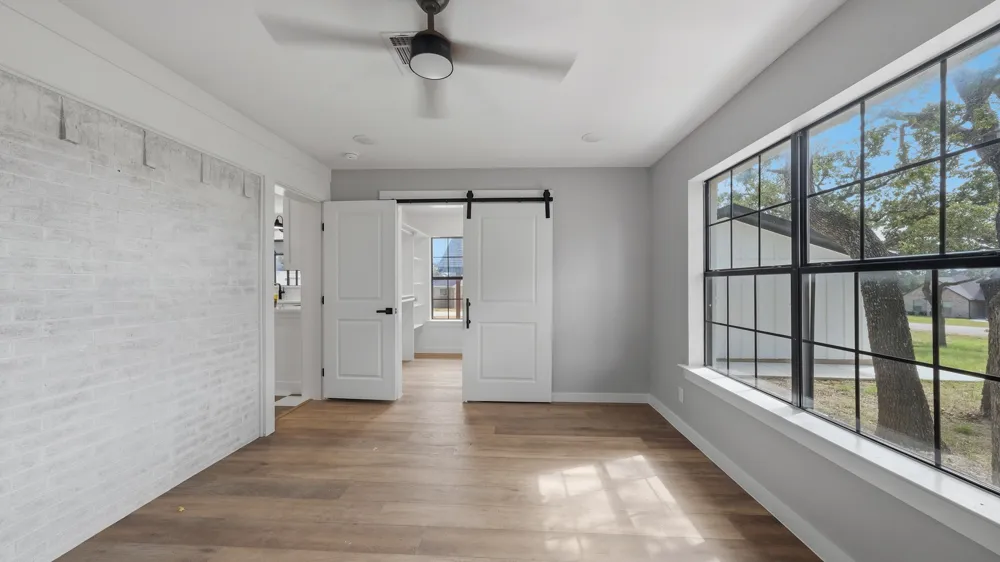 109 Aslan Road Poolville, TX 76487