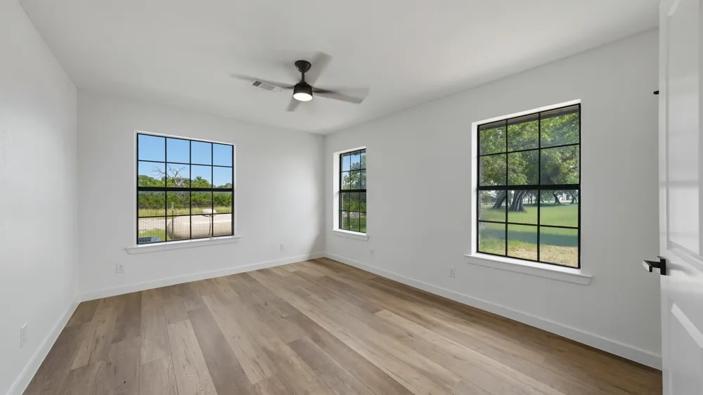 109 Aslan Road Poolville, TX 76487