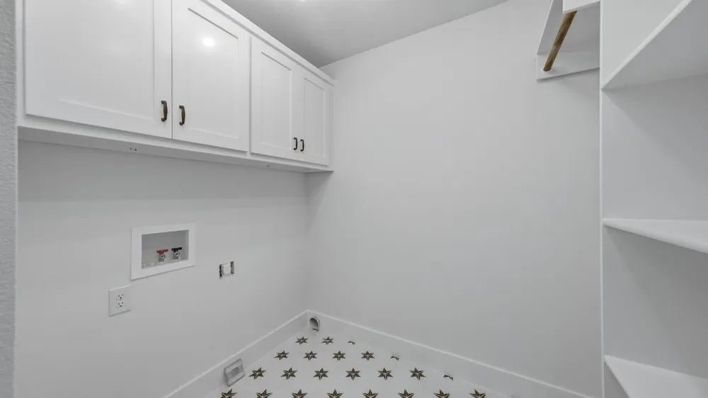 109 Aslan Road Poolville, TX 76487