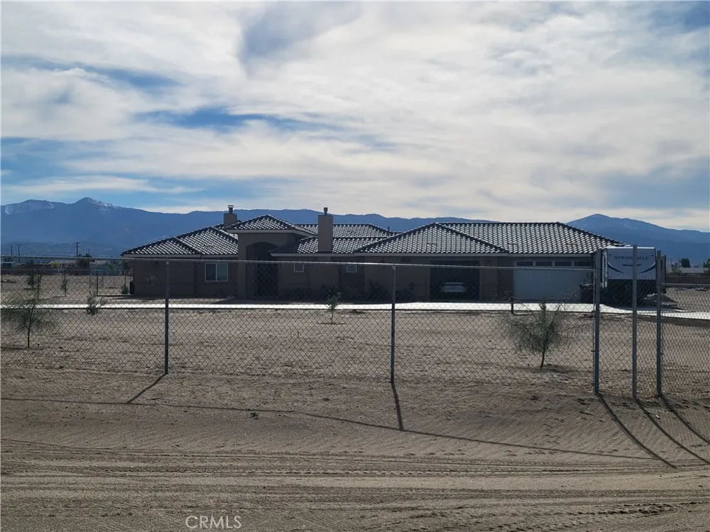 South Street Phelan, CA 92371