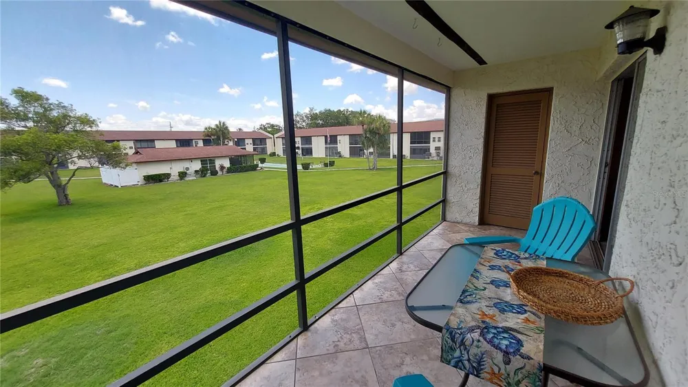 5154 TURQUOISE LANE #201 New Port Richey, FL 34652