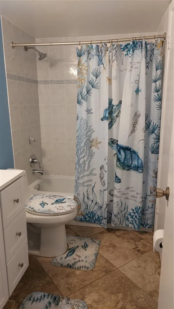 5154 TURQUOISE LANE #201 New Port Richey, FL 34652