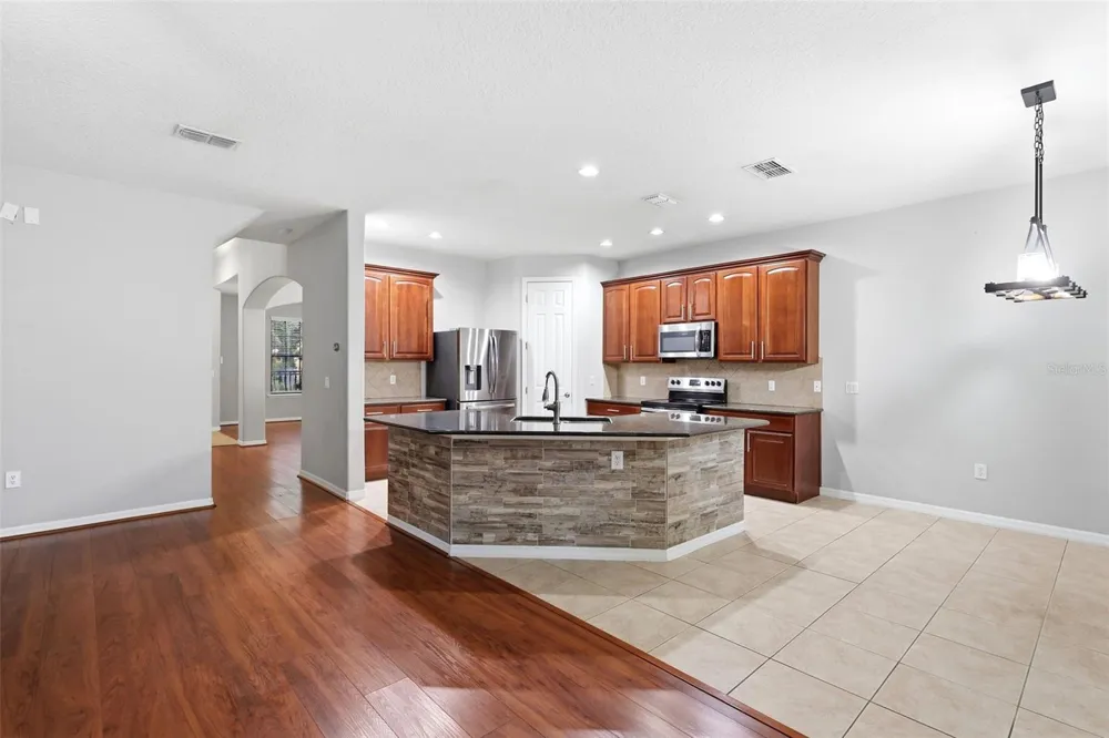 109 ELISSAR DRIVE Debary, FL 32713