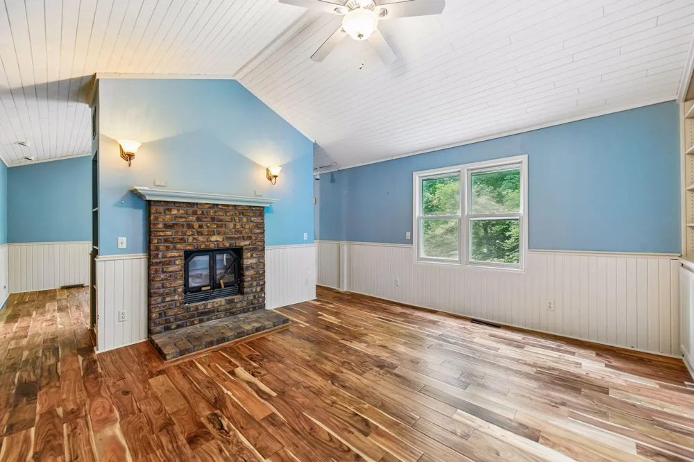 4730 Arm Drive Orono, MN 55364