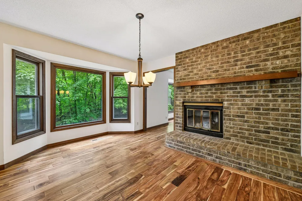 4730 Arm Drive Orono, MN 55364
