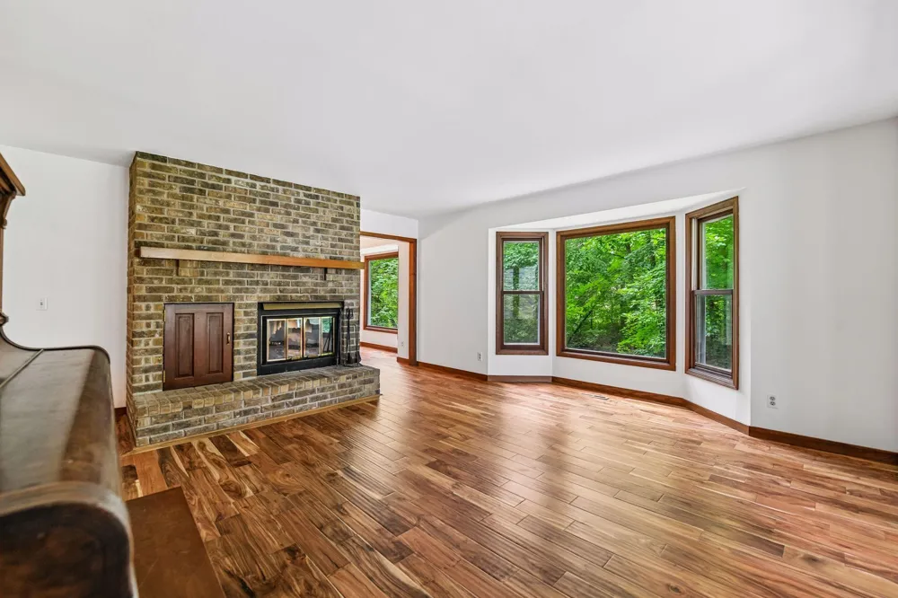4730 Arm Drive Orono, MN 55364