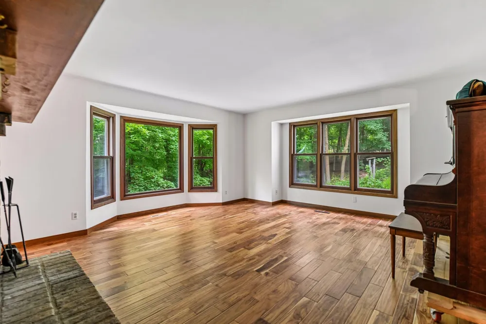 4730 Arm Drive Orono, MN 55364