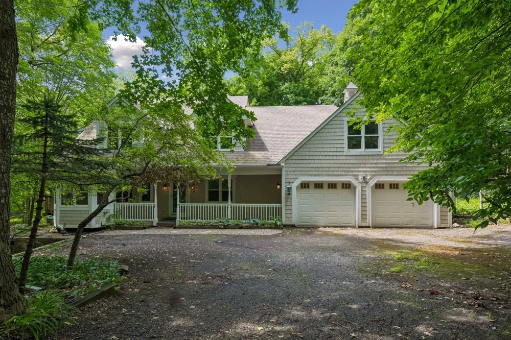 4730 Arm Drive Orono, MN 55364