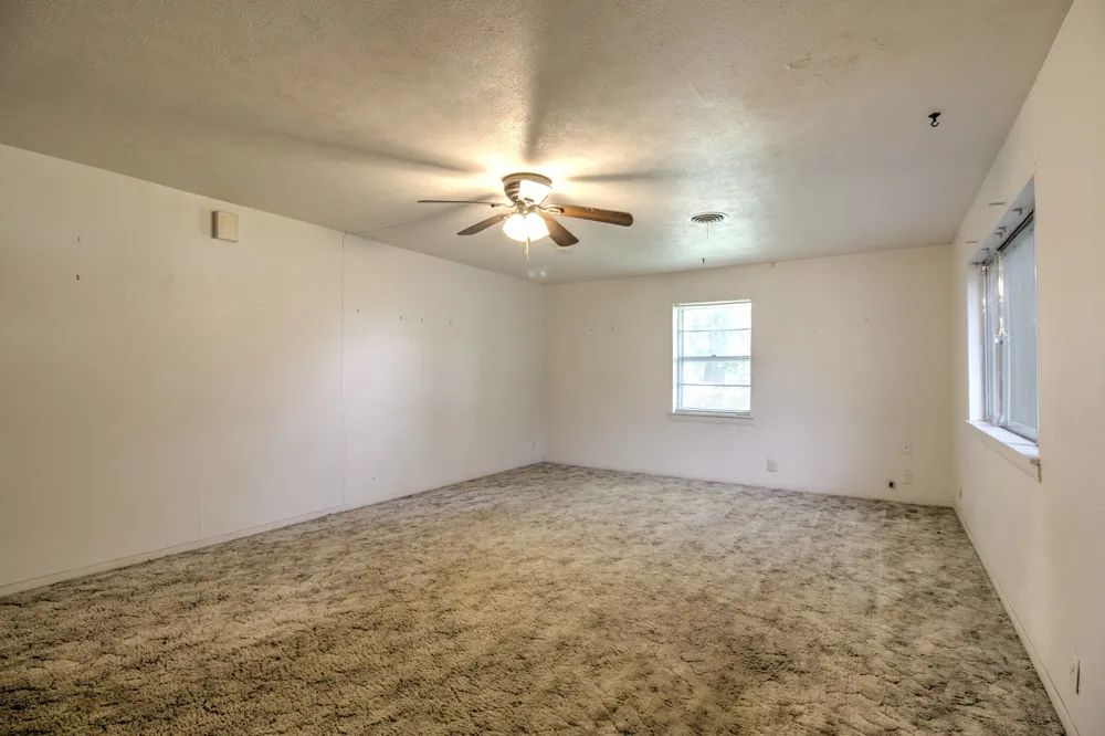 403 S Broadway Street Collinsville, TX 76233