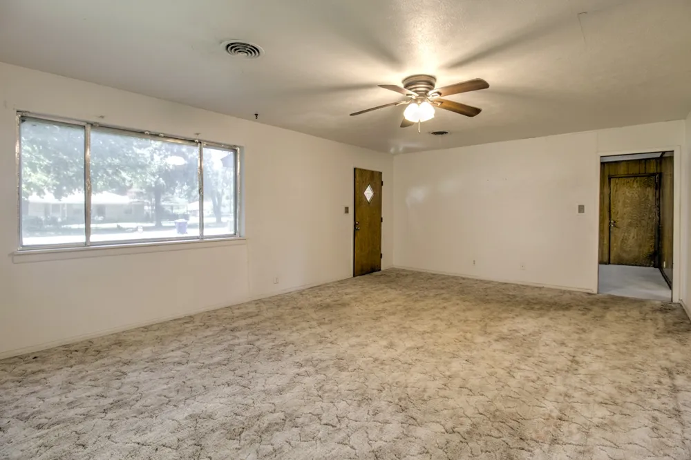 403 S Broadway Street Collinsville, TX 76233
