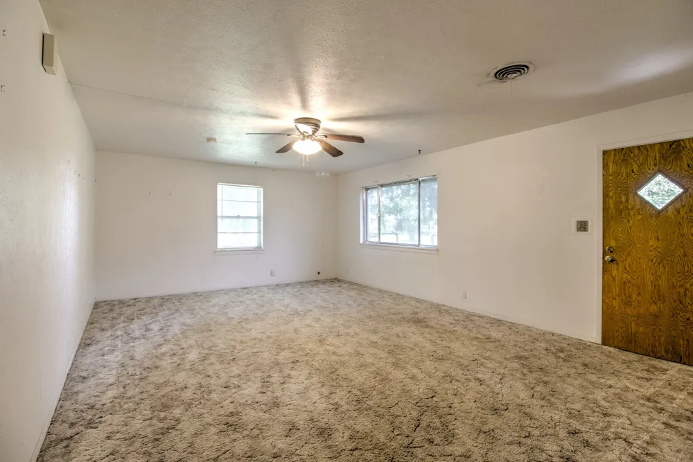 403 S Broadway Street Collinsville, TX 76233