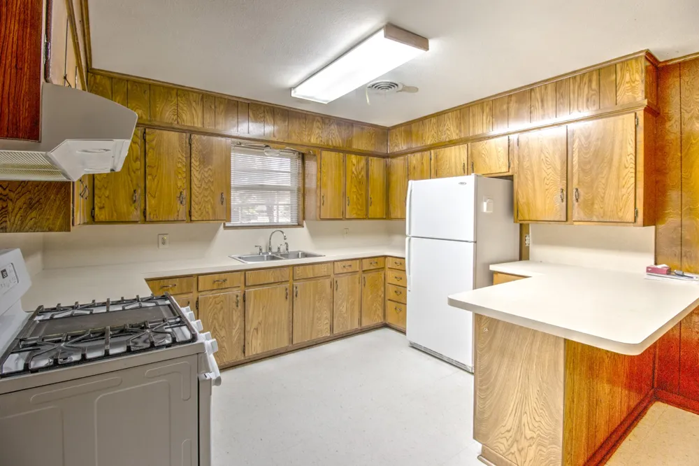 403 S Broadway Street Collinsville, TX 76233