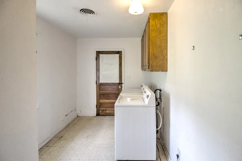 403 S Broadway Street Collinsville, TX 76233
