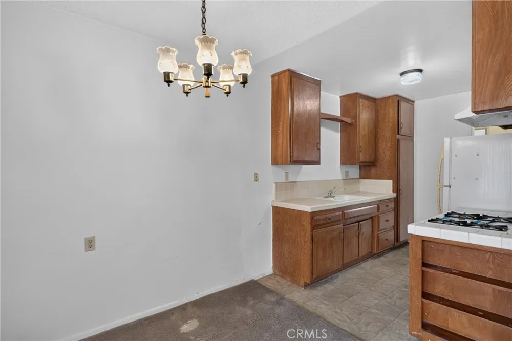 12561 Camus Lane Stanton, CA 92841